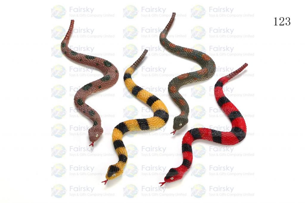 15" PVC RATTLE SNAKES 1 STYLE, 4 COLORS