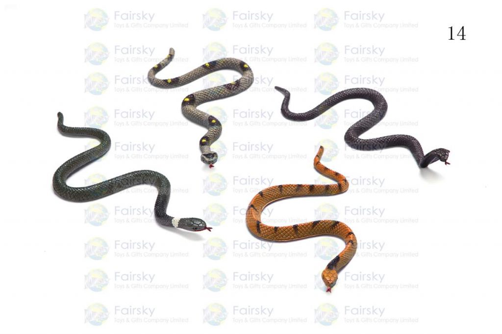 9" PVC AUTHENTIC SNAKES 4 STYLES