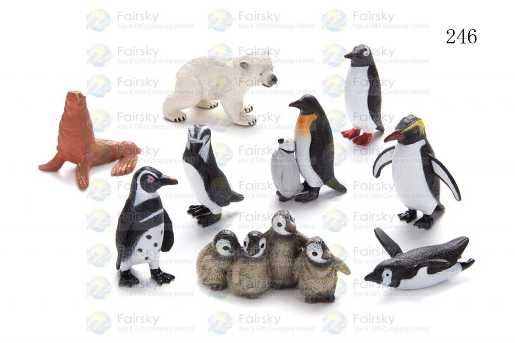 PVC ARTIC ANIMALS 7 STYLES