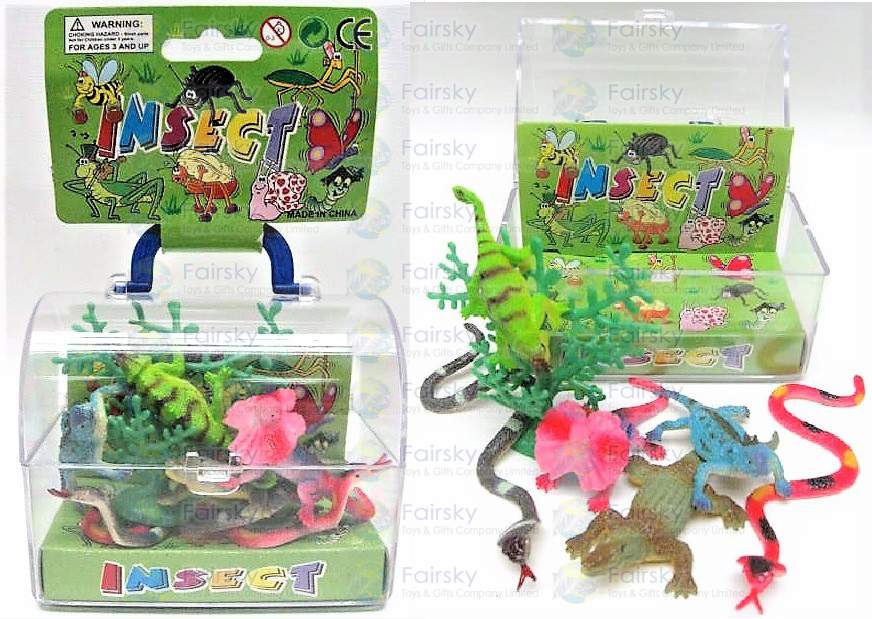 Reptiles in Transparent Carrying Case